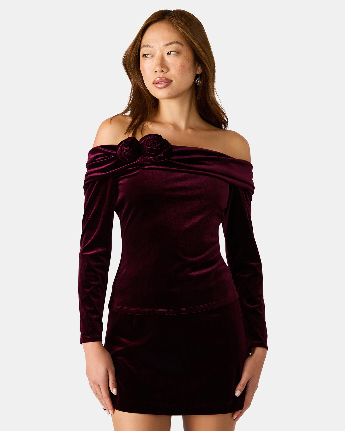 LICI Wine Long-Sleeved Velvet Rose Off-The-Shoulder Women's Top Steve Madden WINE