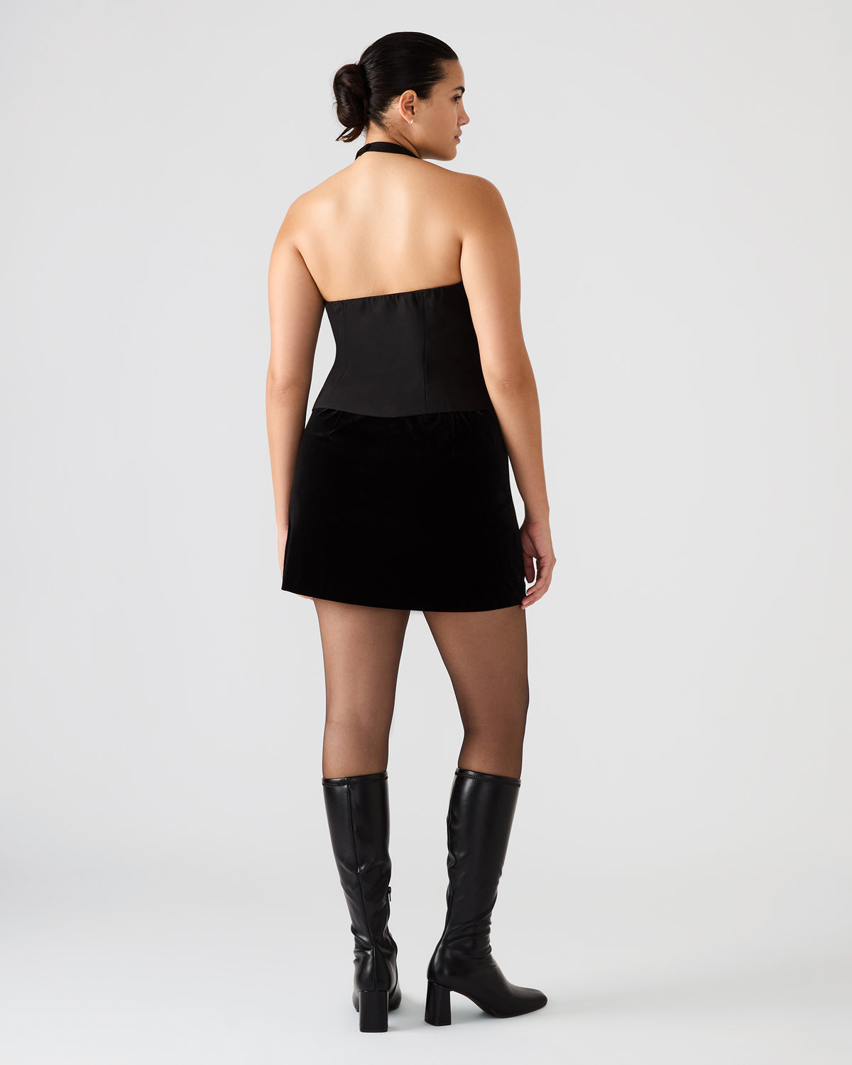 JUVIA Black Sleeveless Bow Detail Halter Women's Top Steve Madden BLACK