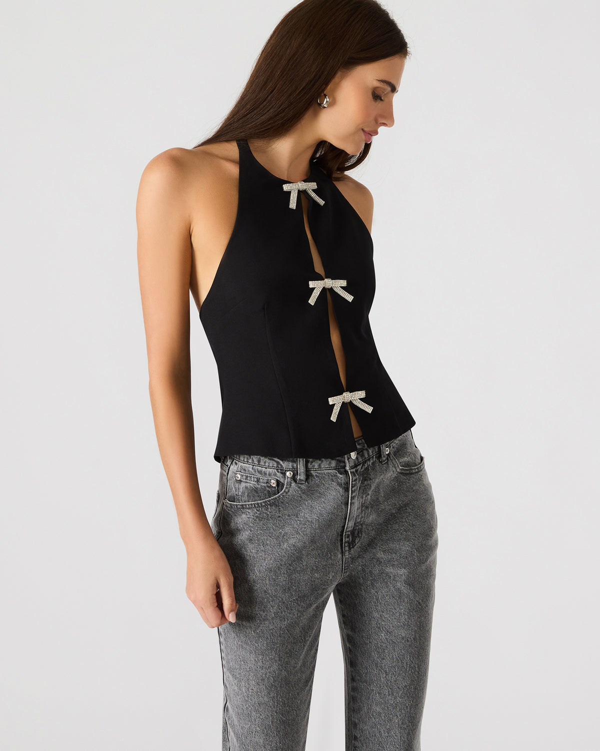 JUVIA Black Sleeveless Bow Detail Halter Women's Top Steve Madden BLACK