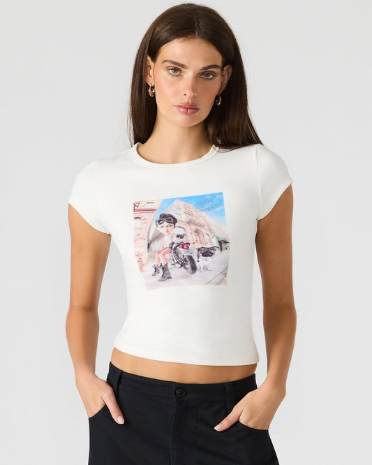 GOLDIE Antique Short-Sleeved Graphic Tee Form-Fitting Women's Top Steve Madden ANTIQUE