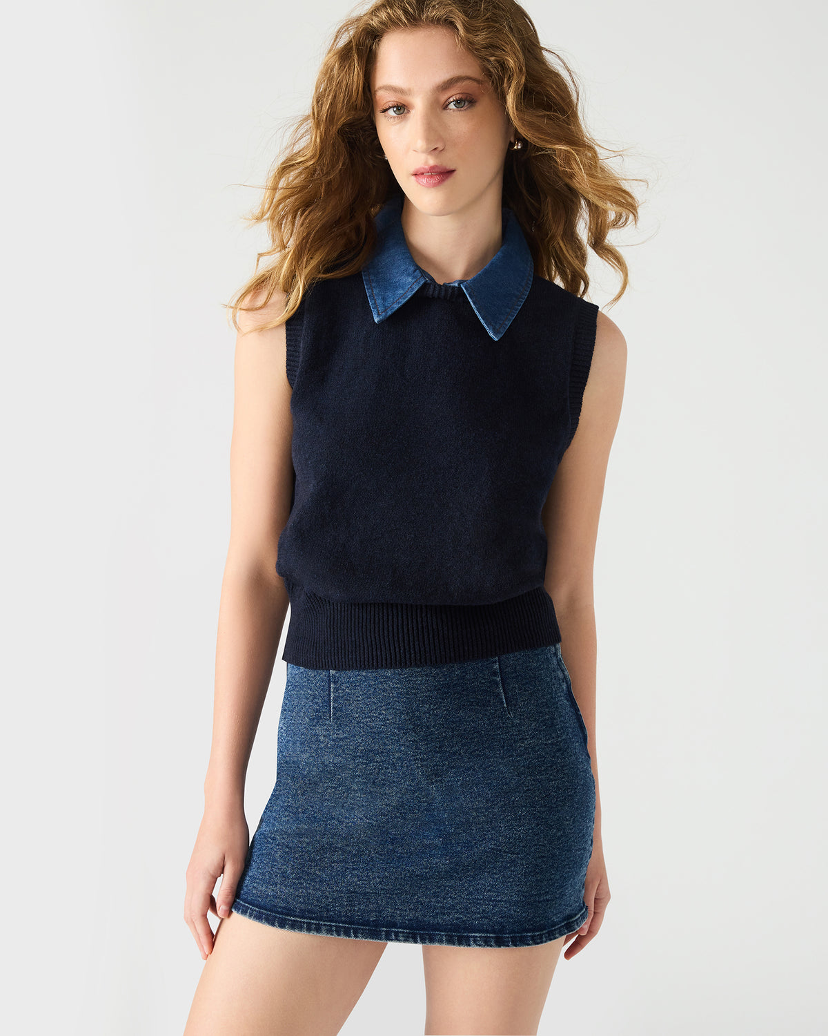 JEANE Sweater Vest Knit Collared Sleeveless Women's Top Steve Madden MULTI