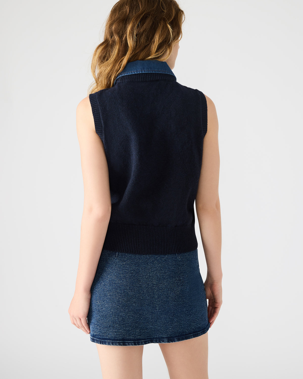 JEANE Sweater Vest Knit Collared Sleeveless Women's Top Steve Madden MULTI