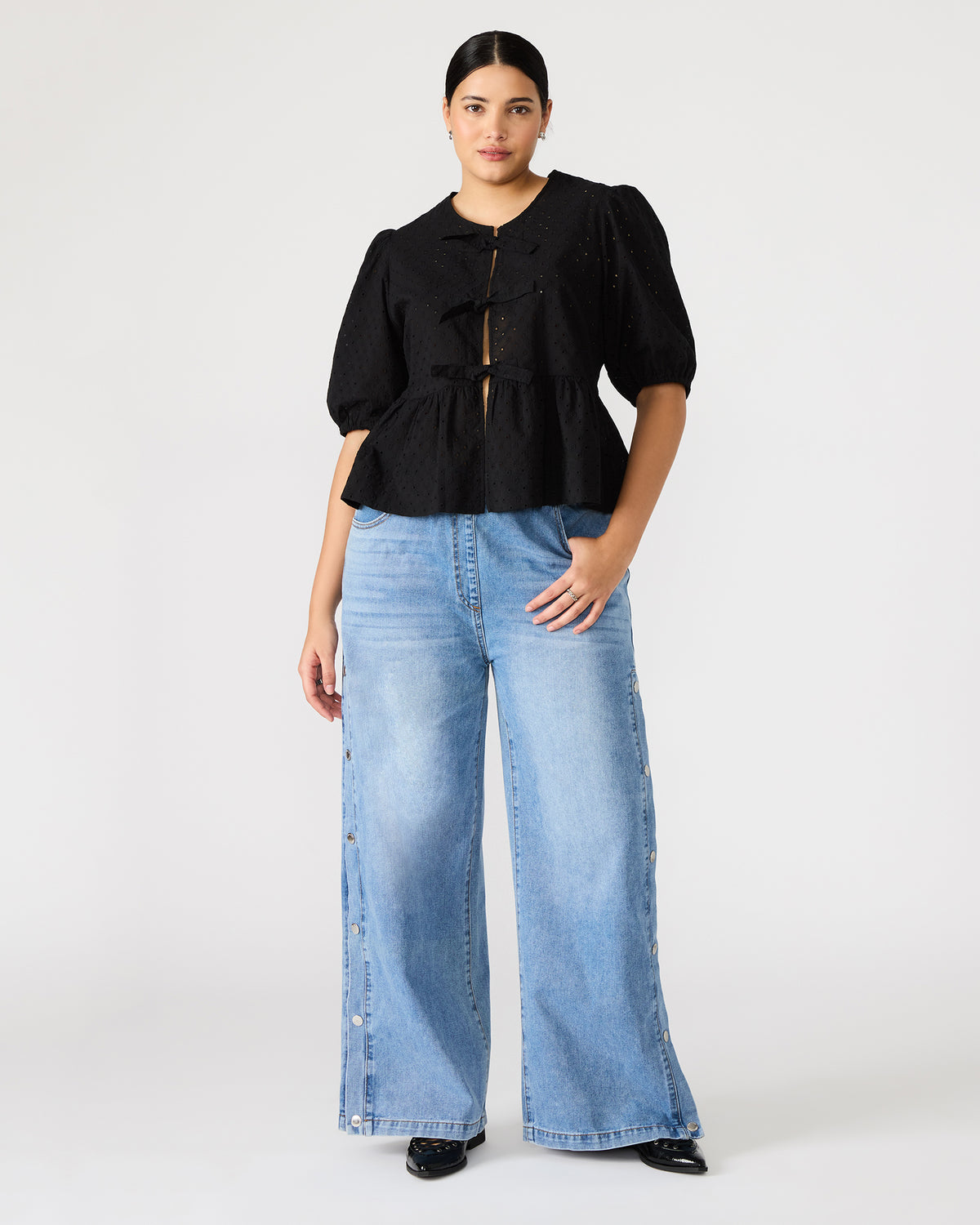 PAULA Top Black Short-Sleeved Tie-Front Eyelet Top Steve Madden BLACK