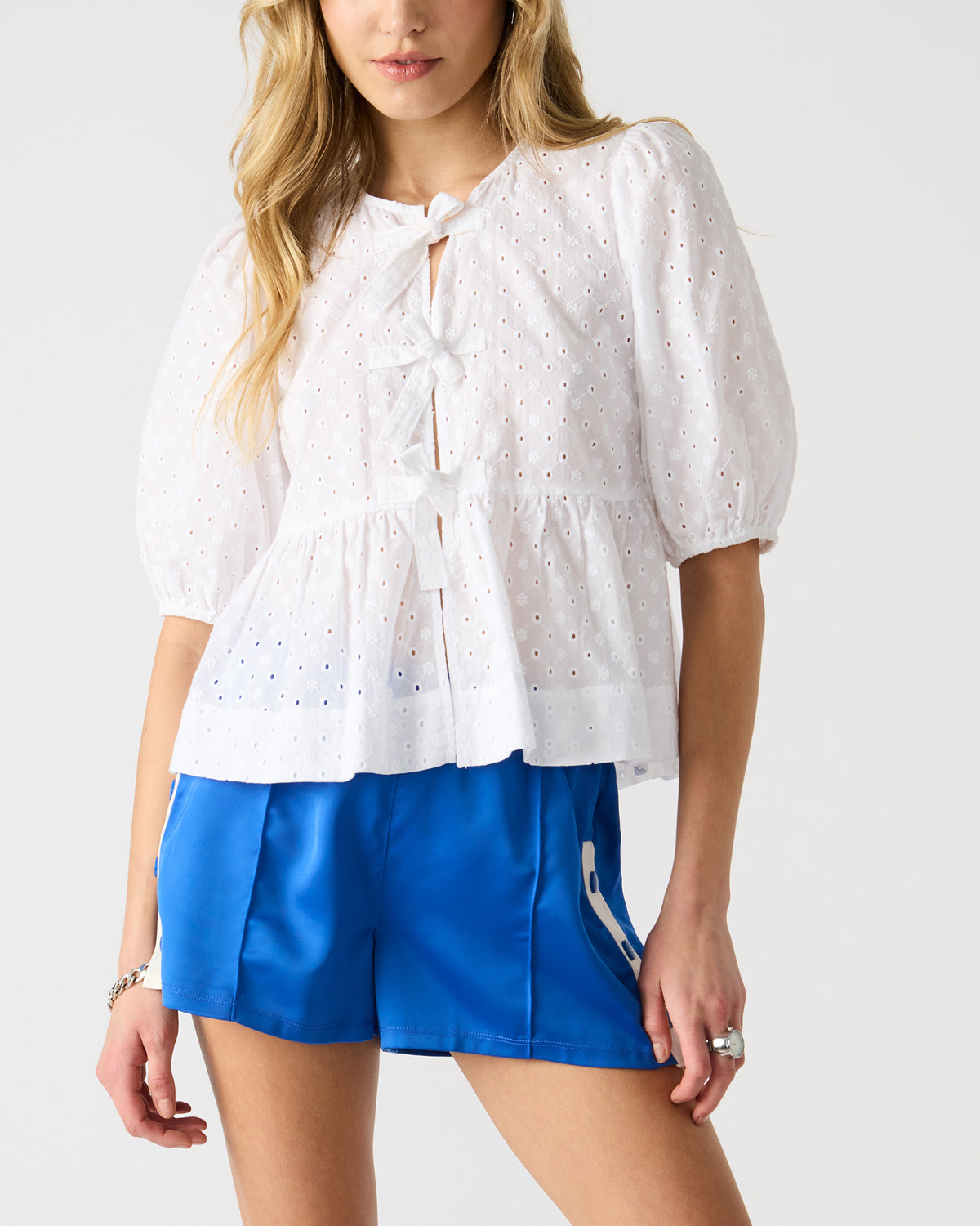 PAULA Top White Short-Sleeved Tie-Front Eyelet Top Steve Madden WHITE