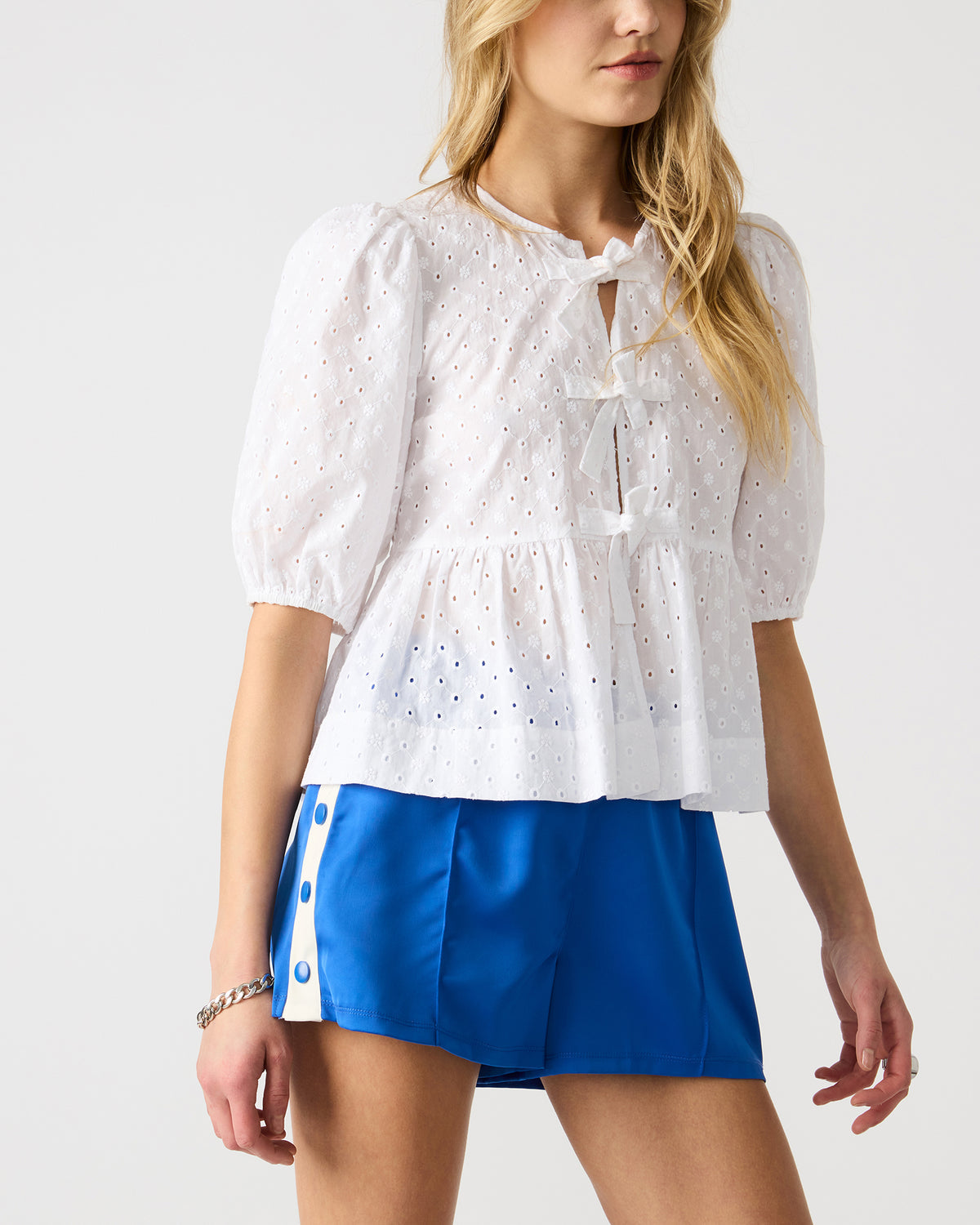 PAULA Top White Short-Sleeved Tie-Front Eyelet Top Steve Madden WHITE