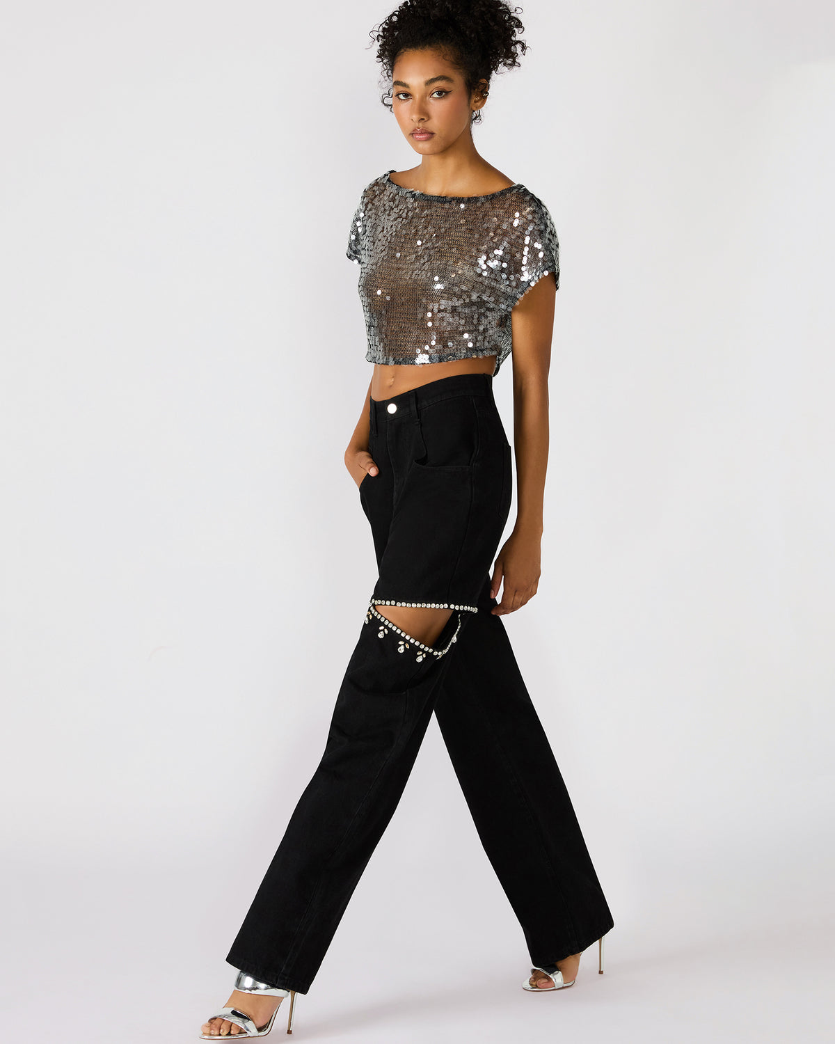 AYLA Black Straight-Leg Rhinestone Embellished Slit Women's Jean Steve Madden BLACK