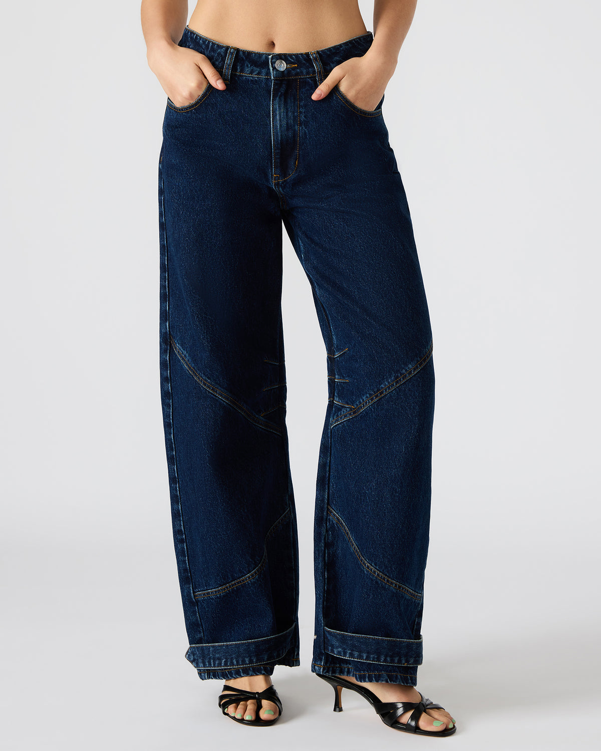 TRE Dark Denim Barrel Women's Jean Steve Madden DARK BLUE