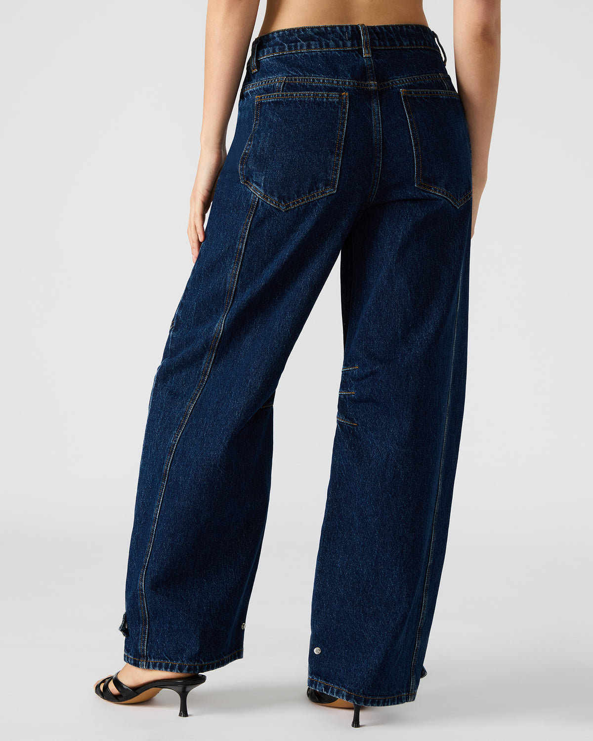 TRE Dark Denim Barrel Women's Jean Steve Madden DARK BLUE