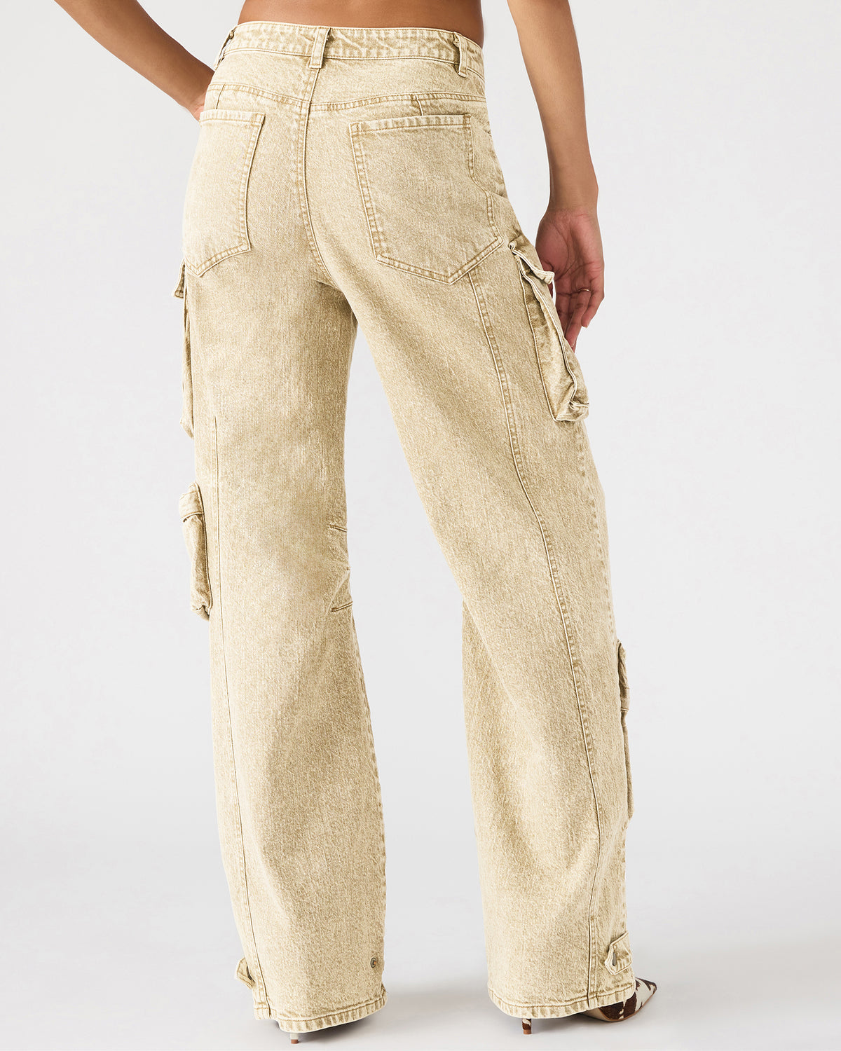 DUO Cafe Au Lait Women's Utility Cargo Pants Steve Madden CAFE AU LAIT
