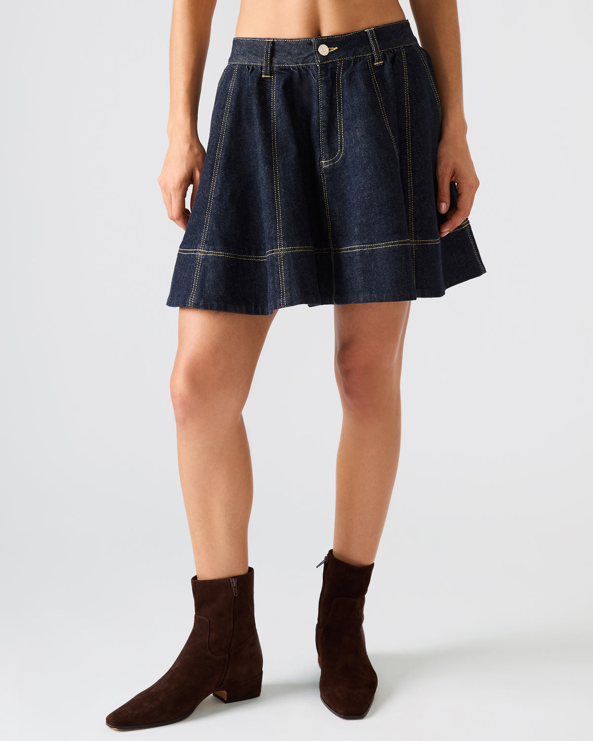 SLOAN Ink Denim Flowy Mini Women's Skirt Steve Madden INK
