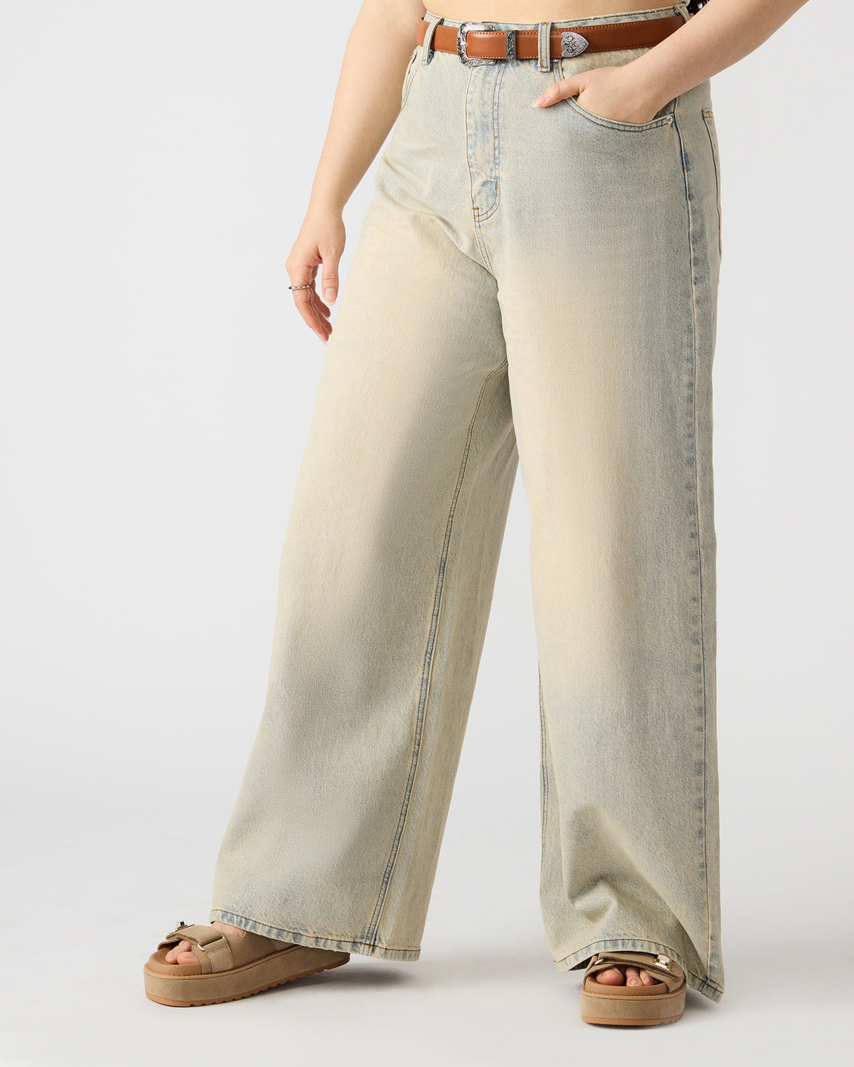 MAGNUS Women's Washed Denim Wide-Leg Jeans Steve Madden DENIM FABRIC